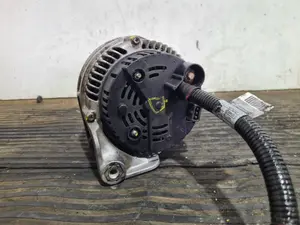 Foto de ALTERNADOR BMW SERIE 3 BERLINA (E46) foto 4