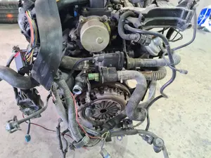 Foto de MOTOR COMPLETO PEUGEOT 206 referencia 8HX foto 2