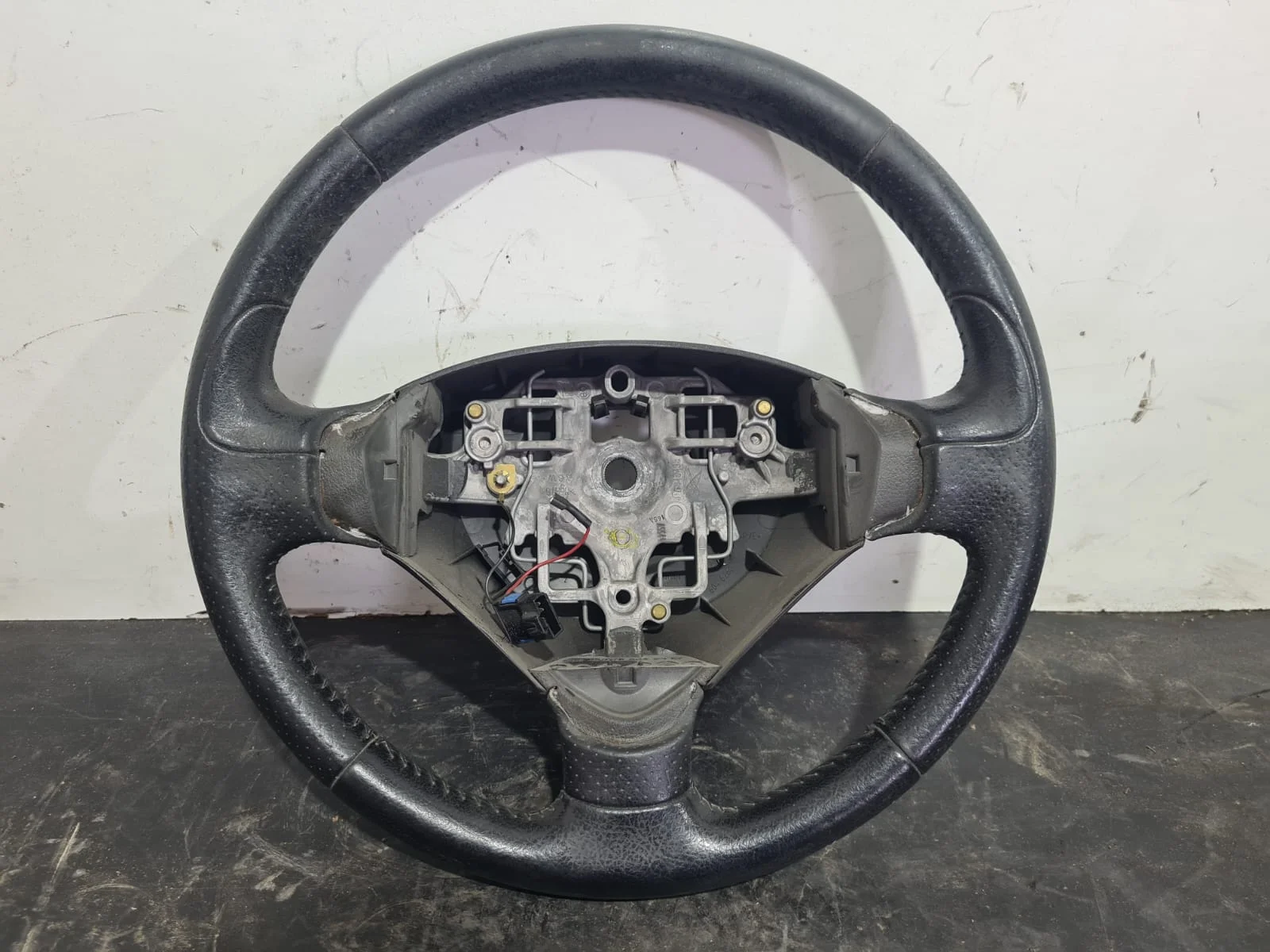 Foto de VOLANTE PEUGEOT 207