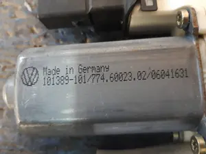 Foto de MOTOR ELEVALUNAS TRASERO IZQUIERDO VOLKSWAGEN GOLF IV BERLINA (1J1)(10.1997) referencia 101389101 foto 2
