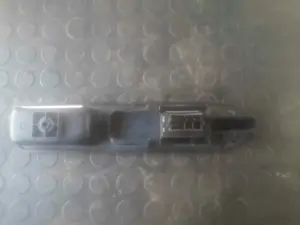 Foto de MANDO ELEVALUNAS DELANTERO DERECHO RENAULT LAGUNA (B56) foto 2