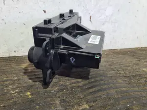 Foto de MANDO CLIMATIZADOR KIA CARNIVAL referencia 20060404 foto 2