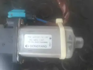 Foto de ELEVALUNAS DELANTERO DERECHO CHEVROLET MATIZ referencia 96485142 foto 3