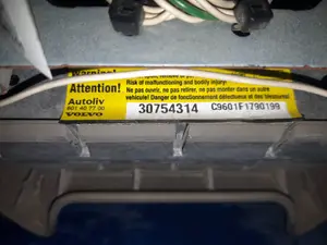 Foto de AIRBAG DELANTERO IZQUIERDO VOLVO V70 FAMILIAR referencia 30658933 foto 6