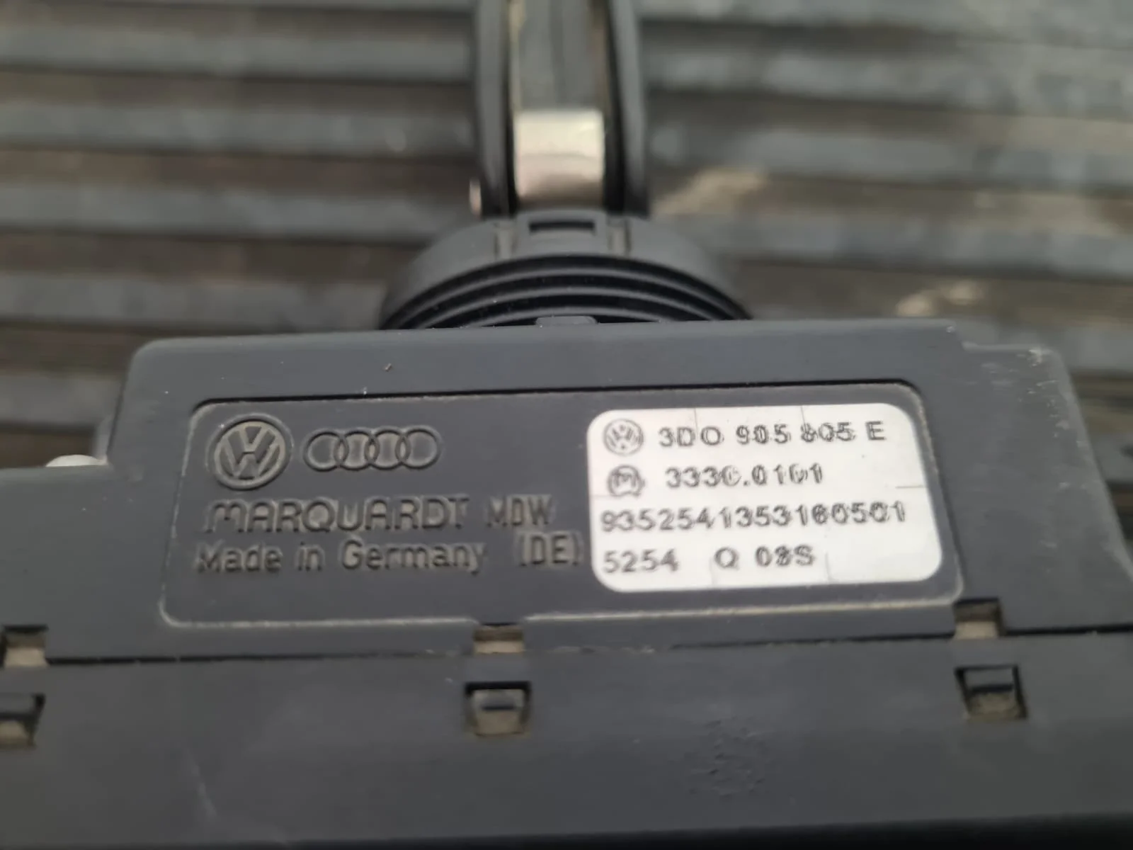 Foto de CONMUTADOR DE ARRANQUE VOLKSWAGEN TOUAREG (7LA) referencia 33300101