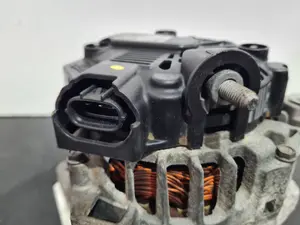 Foto de ALTERNADOR HYUNDAI IX35 (EL/LM) referencia 373002B600 foto 2