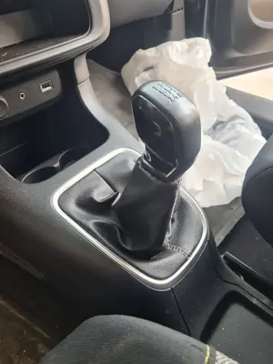 Foto de GUARNECIDOS PALANCA CAMBIO CITROEN C3