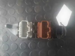 Foto de MANDO ELEVALUNAS DELANTERO IZQUIERDO SIN MARCA SIN MODELO referencia 8200397227 foto 2