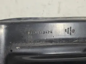 Foto de TRAVESAÑO INFERIOR VOLKSWAGEN GOLF VI (5K1)(10.2008) referencia 5G0807305D foto 2