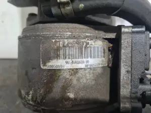 Foto de BOMBA SUSPENSION CITROEN C5 BREAK referencia 9654068680 foto 5