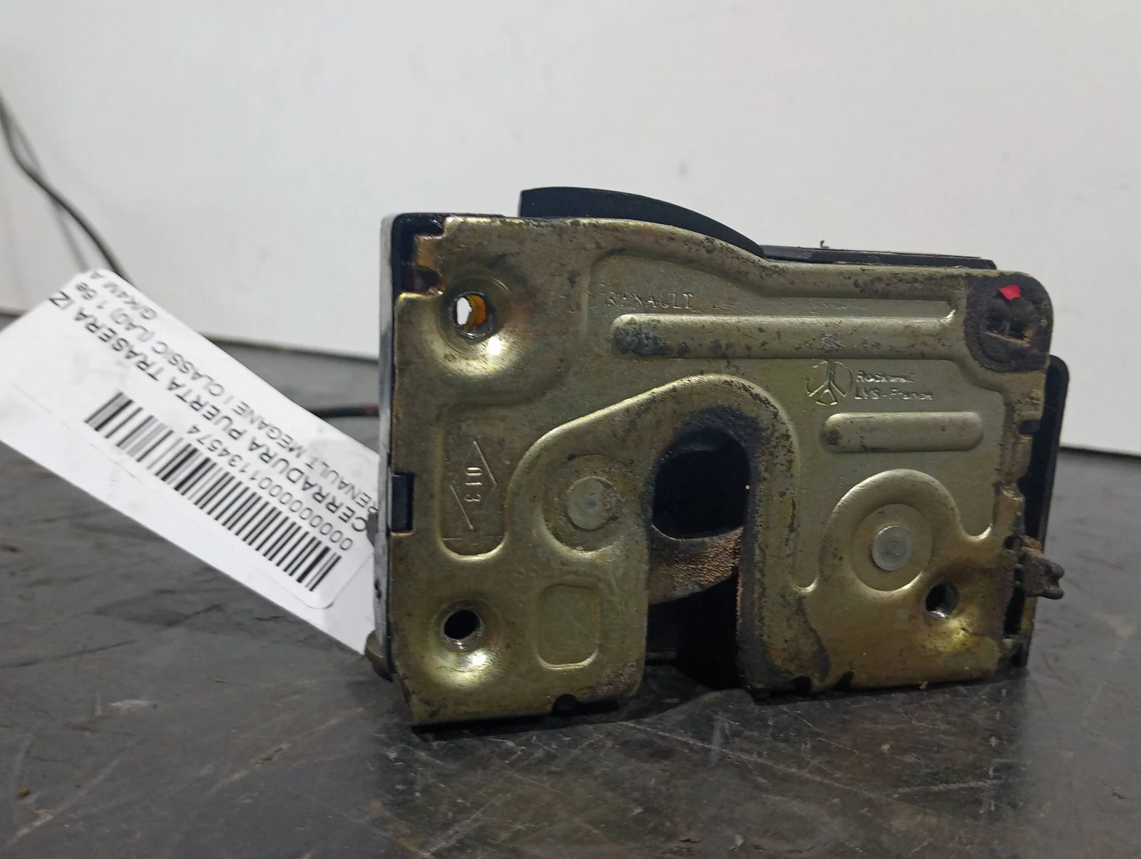 Foto de CERRADURA PUERTA TRASERA IZQUIERDA RENAULT MEGANE I CLASSIC (LA0)