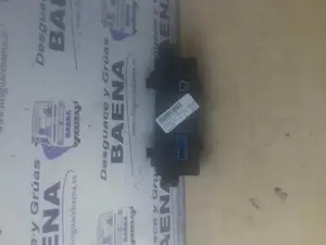 Foto de MANDO CALEFACCION / AIRE ACONDICIONADO CITROEN C3 PLURIEL referencia 96530443XT foto 2