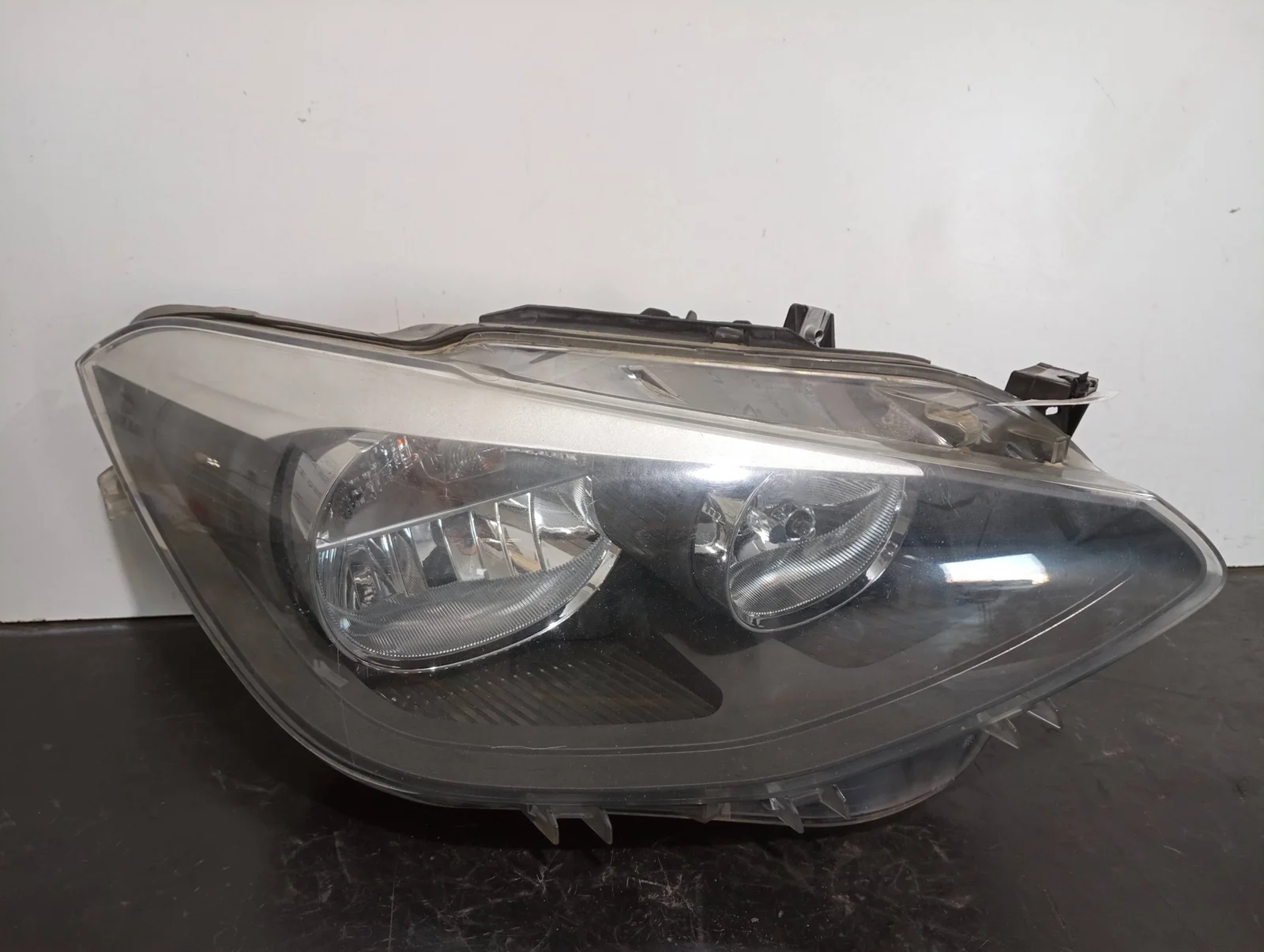 Foto de FARO DERECHO BMW SERIE 1 BERLINA 5P (F20) referencia 722967208