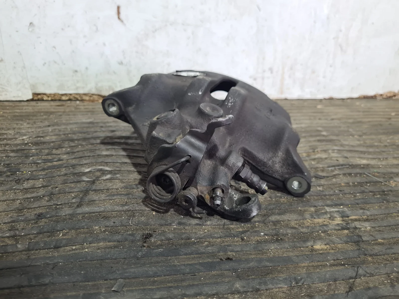 Foto de PINZA DE FRENO DELANTERA DERECHA CITROEN C5 BERLINA referencia 0204YO