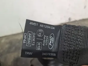Foto de CINTURON SEGURIDAD DELANTERO DERECHO FORD FOCUS BERLINA (CAP) referencia 33040326 foto 4