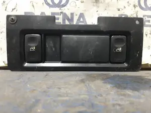 Foto de MANDO ELEVALUNAS DELANTERO IZQUIERDO SIN MARCA SIN MODELO referencia 6N0857061 foto 1