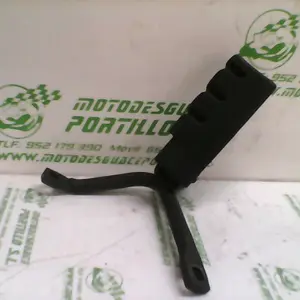 Foto de Reposapies trasero izquierdo Honda Dylan 125 referencia 74-18-13060 foto 2