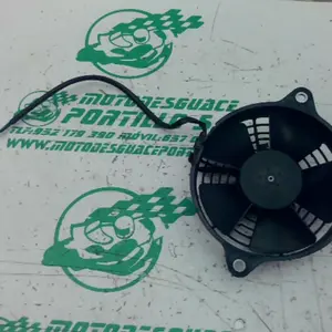 Foto de Ventilador del radiador Honda PS 125 referencia 384-23-46455 foto 3