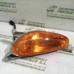 Foto de Intermitente delantero izquierdo Kymco Dink 50 referencia 44-16-19369 foto 3