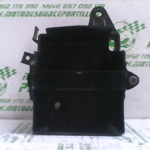 Foto de Caja batería Honda CBF 250 referencia 214-19-23167 foto 3