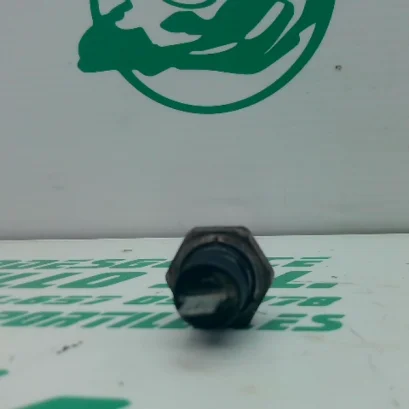 Foto de sensor de presión aceite Peugeot ELYSTAR 125 referencia 78-20-48290