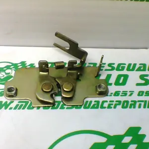 Foto de Cerradura del asiento Peugeot TWEET 125 15-18 referencia 8-24-47011 foto 11