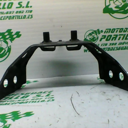 Foto de Soporte de colín Yamaha VITY 125 referencia 276-19-29933
