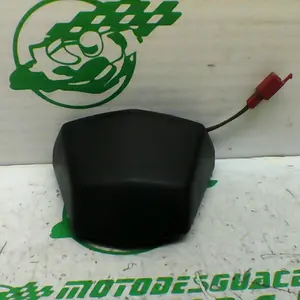 Foto de Luz de matricula Kymco super dink 300 i referencia 113-23-43404 foto 3