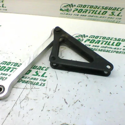 Foto de Juego de bieletas Yamaha FZ1-N referencia 177-19-21746