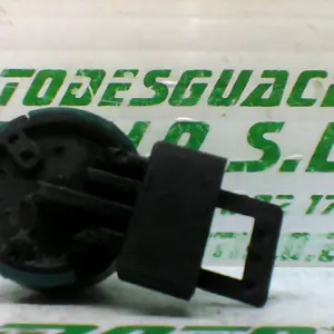 Foto de Contacto de cerradura Vespa Lx50 4T referencia 336-19-24474 foto 2