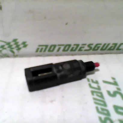 Foto de Sensor de freno delantero Piaggio FLY 125 4T referencia 75-19-18273