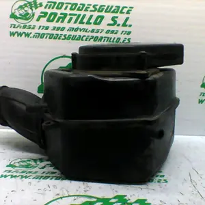 Foto de Caja de filtro Suzuki GN 250 referencia 152-21-39486 foto 9
