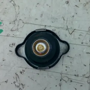 Foto de Tapon del radiador Honda Pcx 125 referencia 181-23-46259 foto 4