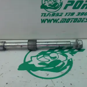 Foto de Eje de rueda delantera Piaggio LIBERTY 125 - 05-08 referencia 294-23-45173 foto 6