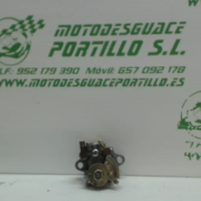 Foto de Bomba de aceite Piaggio Typhoon 50 referencia 442-22-40577