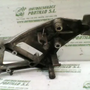 Foto de Estribera delantera derecha Honda VFR 750 referencia 141-17-10019