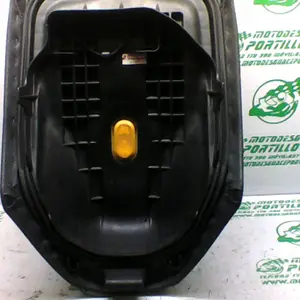 Foto de Asiento Honda SH MODE referencia 413-21-32626 foto 4
