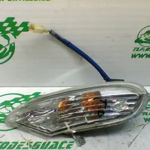 Foto de Intermitente trasero derecho Kymco Grand dink 125 referencia 166-20-36170 foto 6