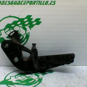 Foto de Estribera delantera derecha Yamaha VIRAGO 250 referencia 261-21-39144