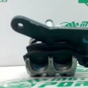 Foto de Pinza de freno delantera Kymco Bet&win 125 referencia 321-19-38859 foto 3
