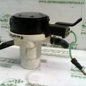 Foto de Tapón de gasolina Kymco Yager 125 referencia 178-18-14813 foto 7