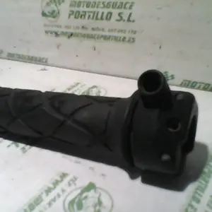 Foto de Puño de acelerador Derbi Boulevard 125 referencia 98-17-14659 foto 3