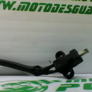 Foto de Sensor de freno trasero Yamaha VITY 125 referencia 75-18-13110