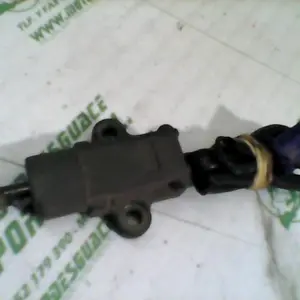 Foto de Sensor de patilla lateral Yamaha Cygnus x 125 referencia 425-21-32180 foto 17