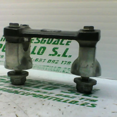 Foto de Puente sujeción del manillar Honda CBF 125 M referencia 359-19-24805