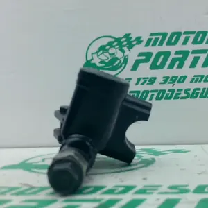 Foto de Bomba de freno delantero Yamaha N MAX 125 referencia 394-23-46366 foto 5