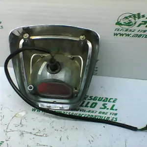 Foto de Piloto trasero Sym FIDDLE 125-09 referencia 73-19-23813 foto 2