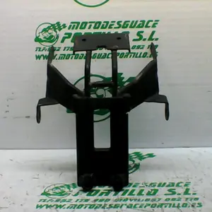 Foto de Soporte portamatricula Keeway RKV 125 referencia 326-22-42263 foto 6