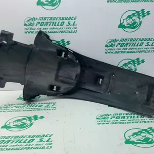 Foto de Portamatricula Honda SH 125 00-04 referencia 382-22-39400 foto 2