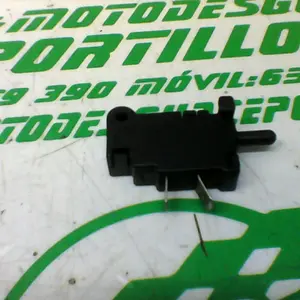 Foto de Sensor de embrague Honda CBR 600 R referencia 98-20-43010 foto 2